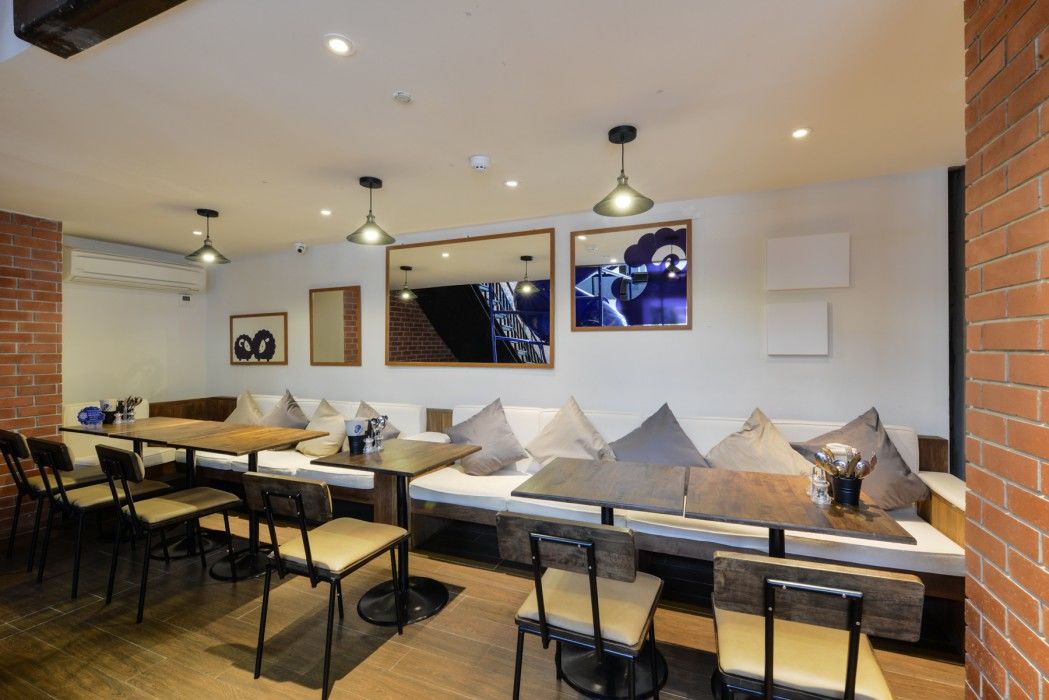 Kokotel Bangkok Surawong Екстер'єр фото