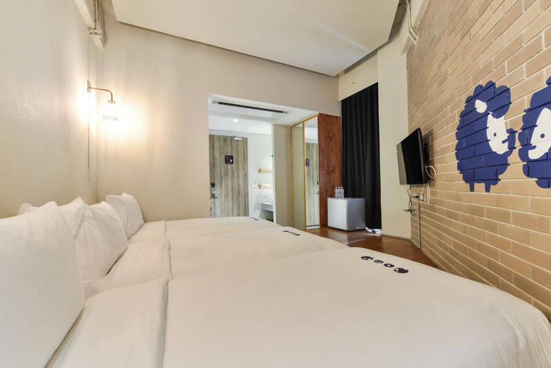 Kokotel Bangkok Surawong Екстер'єр фото
