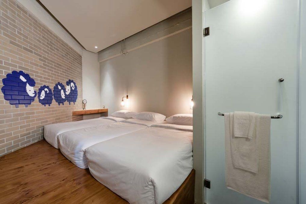 Kokotel Bangkok Surawong Екстер'єр фото