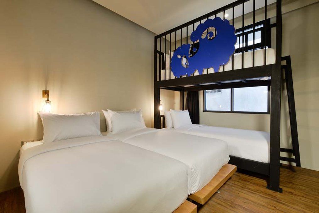 Kokotel Bangkok Surawong Екстер'єр фото